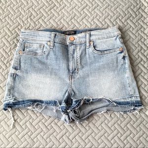 Mid-rise 3” denim shorts